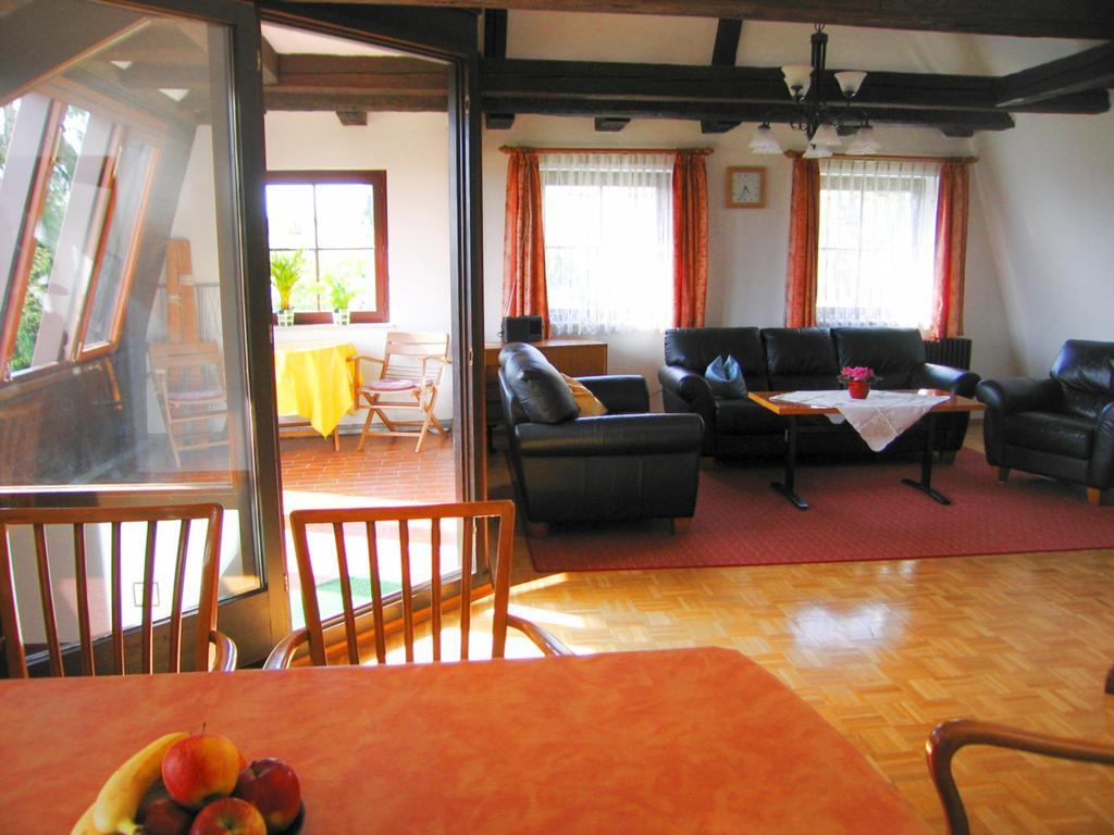 Appartement Haus Gnaedinger à Hagnau am Bodensee Extérieur photo